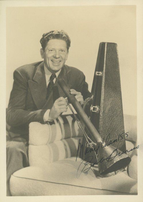 Lot 635: Vintage Bob Burns signed photo