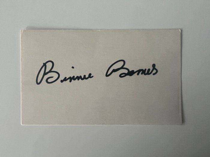 Lot 660: The Last of The Mohicans Binnie Barnes original signature