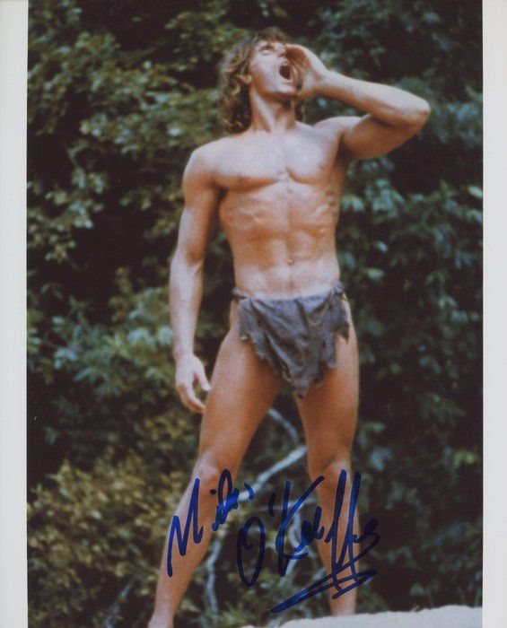 Lot 671: Tarzan, the Ape Man signed movie photo