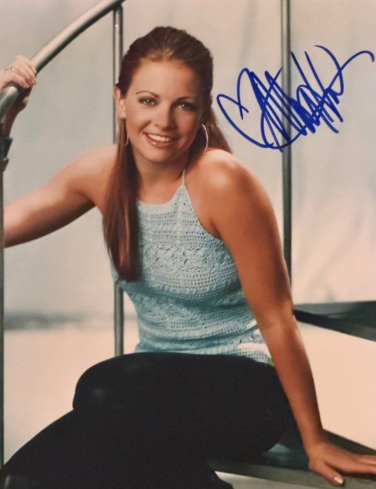 Lot 678: Sabrina the Teenage Witch Melissa Joan Hart signed photo