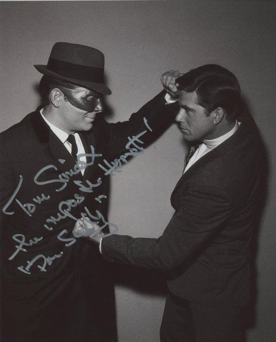 Lot 687: The Green Hornet Tom Simcox signed photo