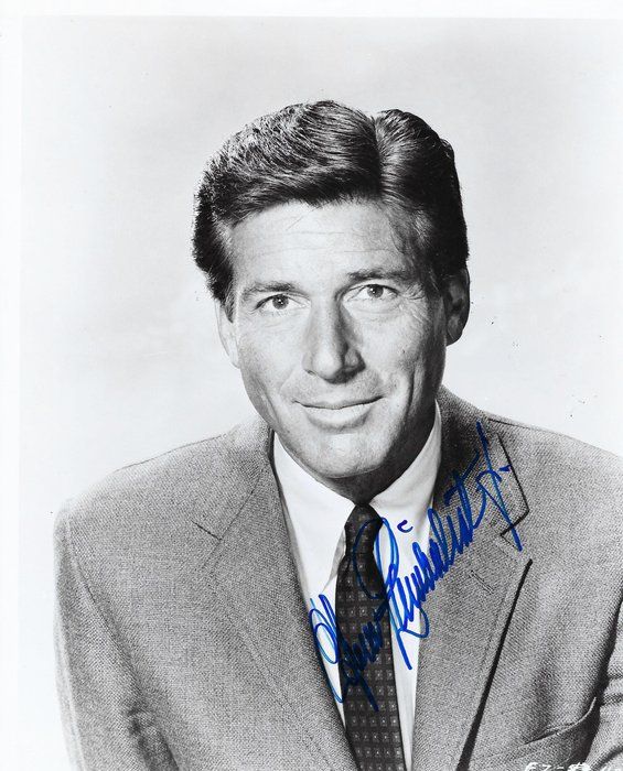Lot 495: 77 Sunset Strip Efrem Zimbalist Jr. signed photo