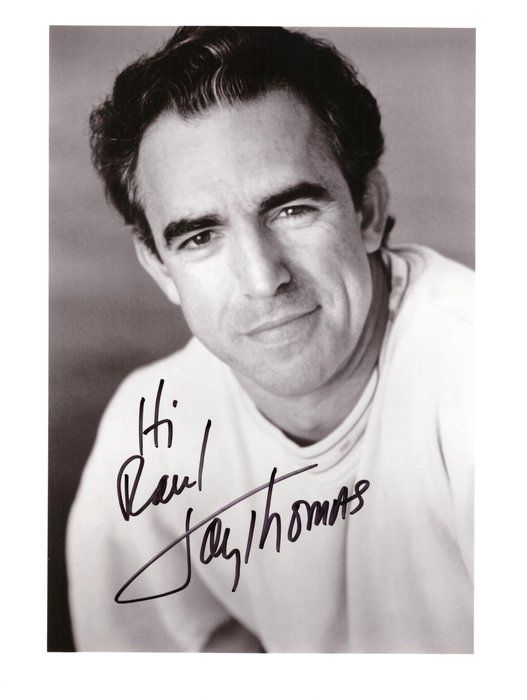 Lot 537: Cheers Jay Thomas signed photo