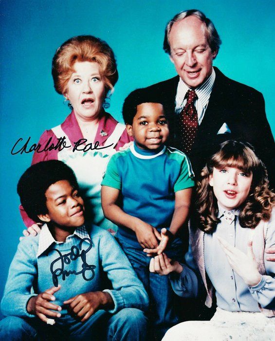 Lot 564: Different Strokes signed photo
