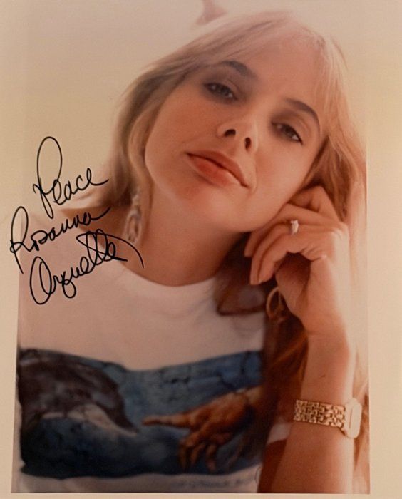 Lot 572: Desperately Seeking Susan Rosanna Arquette signed photo