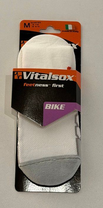 Lot 132: Mens Medium Quarter Bike Socks New