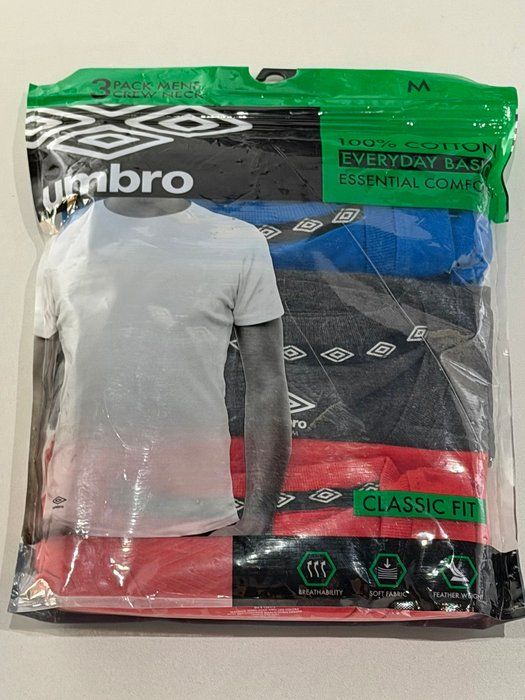 Lot 356: Umbro brand 100% Cotton Mens 3 pack Crew Neck T Shirts. Size Medium. New with tags.
