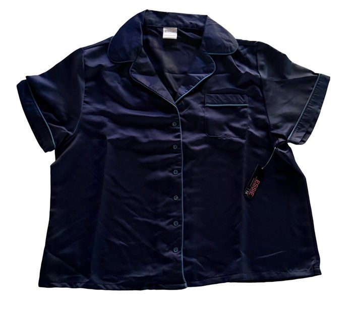 Lot 431: Essie brand Dark Blue Soft Womens XL Pajama Set with shorts and top. New