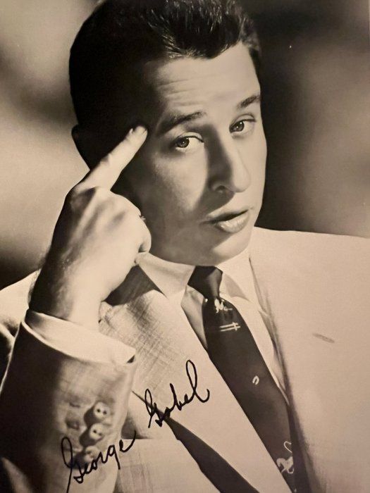 Lot 457: George Gobel facsimile signed photo. 5x7 inches