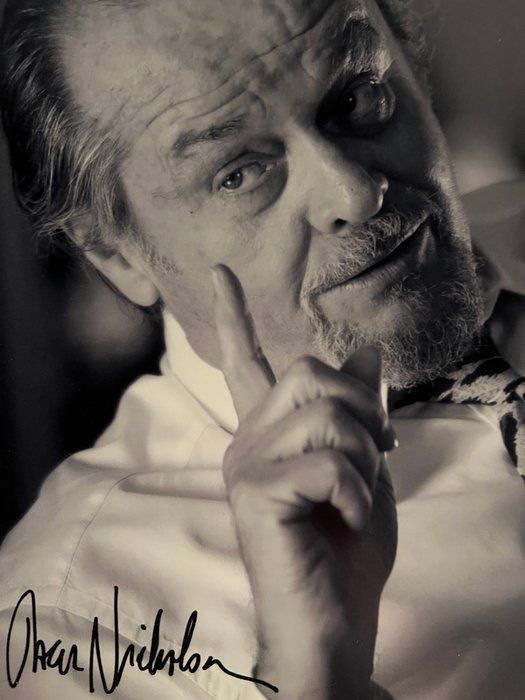 Lot 544: Jack Nicholson facsimile signed photo. 8x10 inches