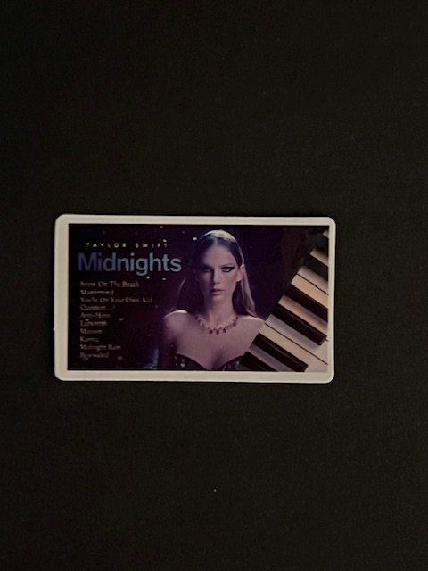 Lot 551: Taylor Swift Sticker