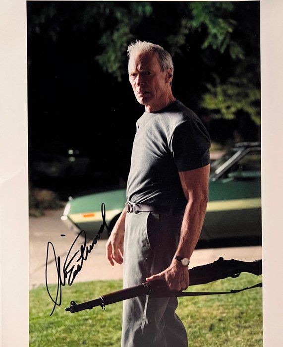 Lot 579: Clint Eastwood facsimile signed photo. 8x10 inches
