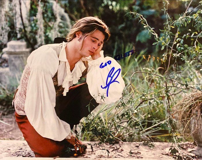 Lot 72: Interview With A Vampire Brad Pitt Signed Photo
