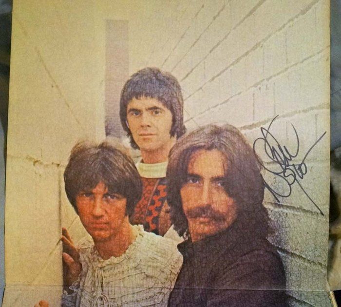 Lot 141: Three Dog Night signed album autographed by Chuck Negron