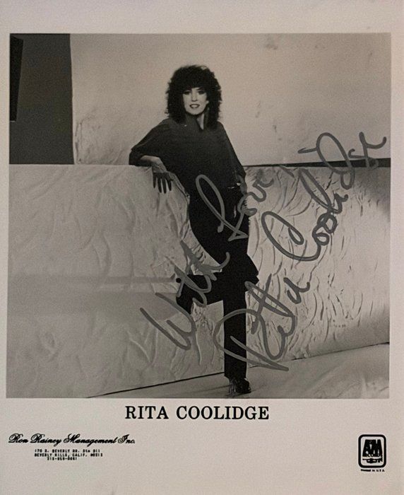 Lot 192: Singer Rita Coolidge signed photo