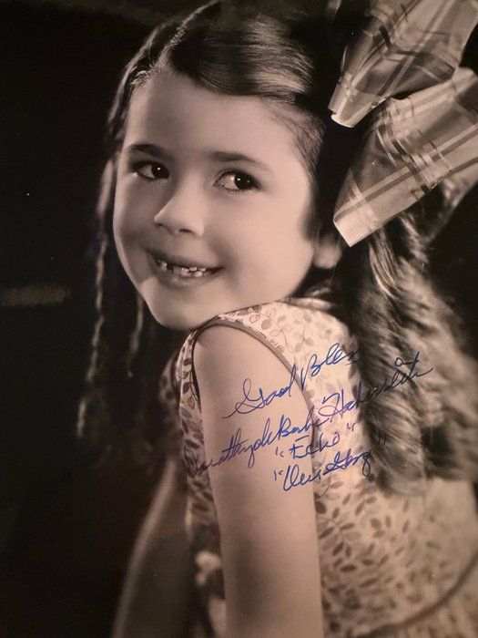 Lot 312: The Little Rascals Dorothy DeBorba signed photo