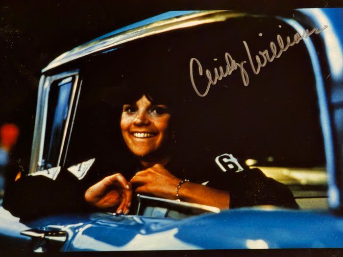 Lot 18: American Graffiti Cindy Williams signed photo