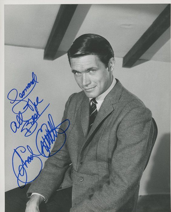 Lot 59: Medical Center Chad Everett signed photo