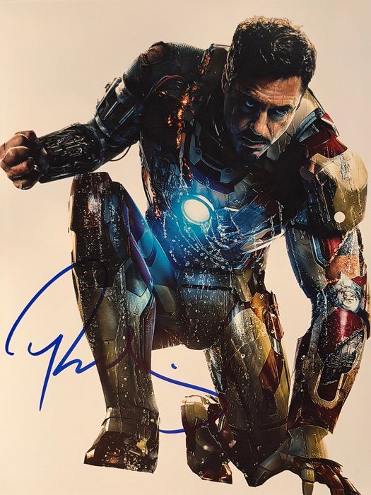 Lot 85: Iron Man Robert Downey Jr. signed photo