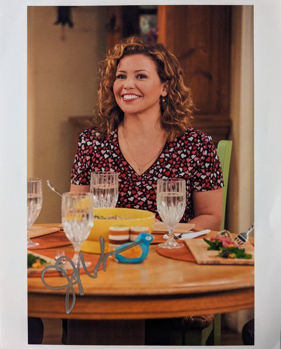 Lot 289: Six Feet Under Justina Machado signed photo