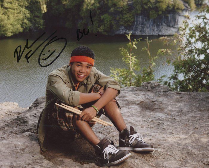 Lot 306: Shake It Up Roshon Fegan signed photo