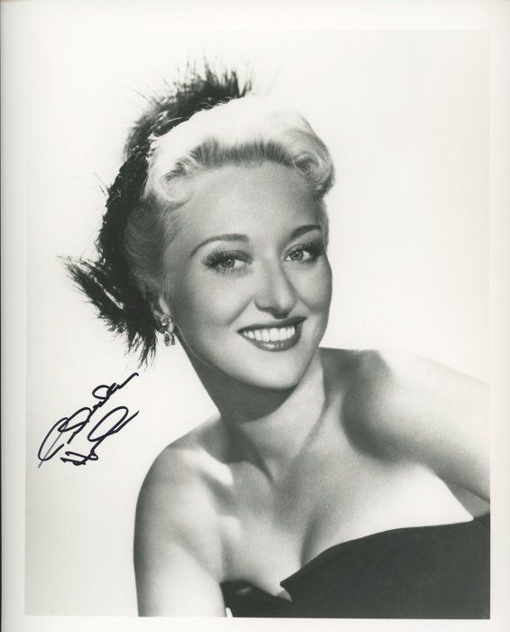 Lot 359: All About Eve Celeste Holm signed photo