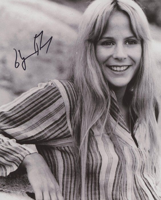 Lot 411: Johnny Dangerously Glynnis O'Connor signed  photo