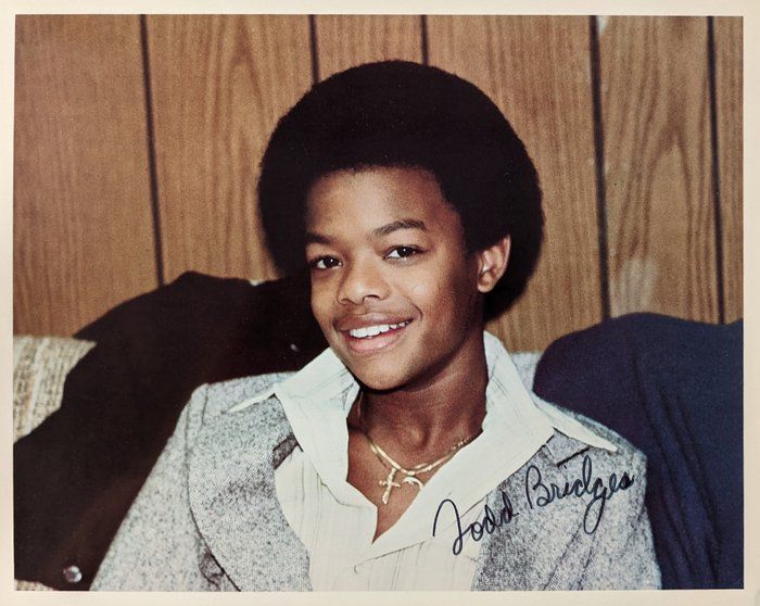 Lot 453: Different Strokes Todd Bridges signed photo