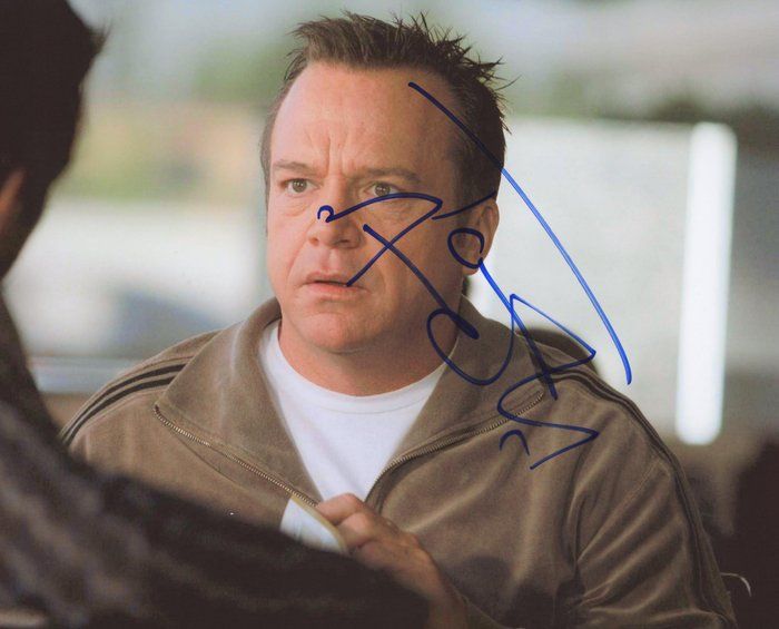 Lot 503: Roseanne Tom Arnold signed movie photo
