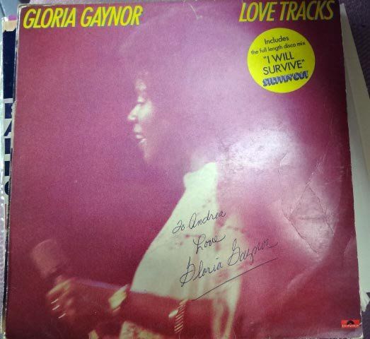 Lot 563: Gloria Gaynor Love Tracks signed album