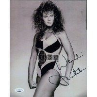 Lot 624: WWF WWE Wrestler Wendi Richter Signed Photo