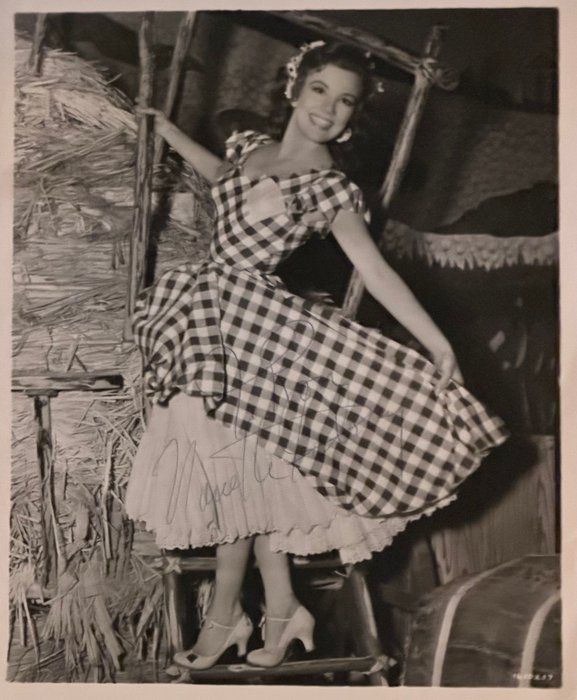Lot 626: Love Life Nanette Fabray signed photo