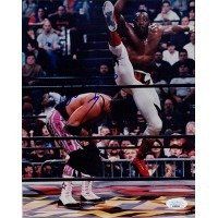 Lot 718: Booker T Signed Photo