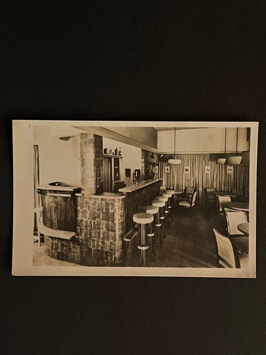 Lot 80: Vintage Israel Hotel Post Card