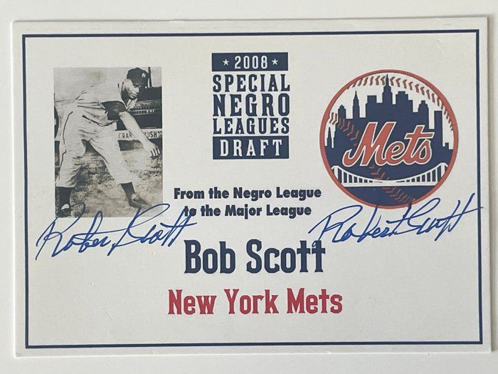 Lot 684: Mets baseball player Robert Scott signed card
