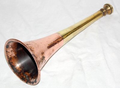 Antique Copper & Brass Hunting Horn. 19th century. Length 20 cm
