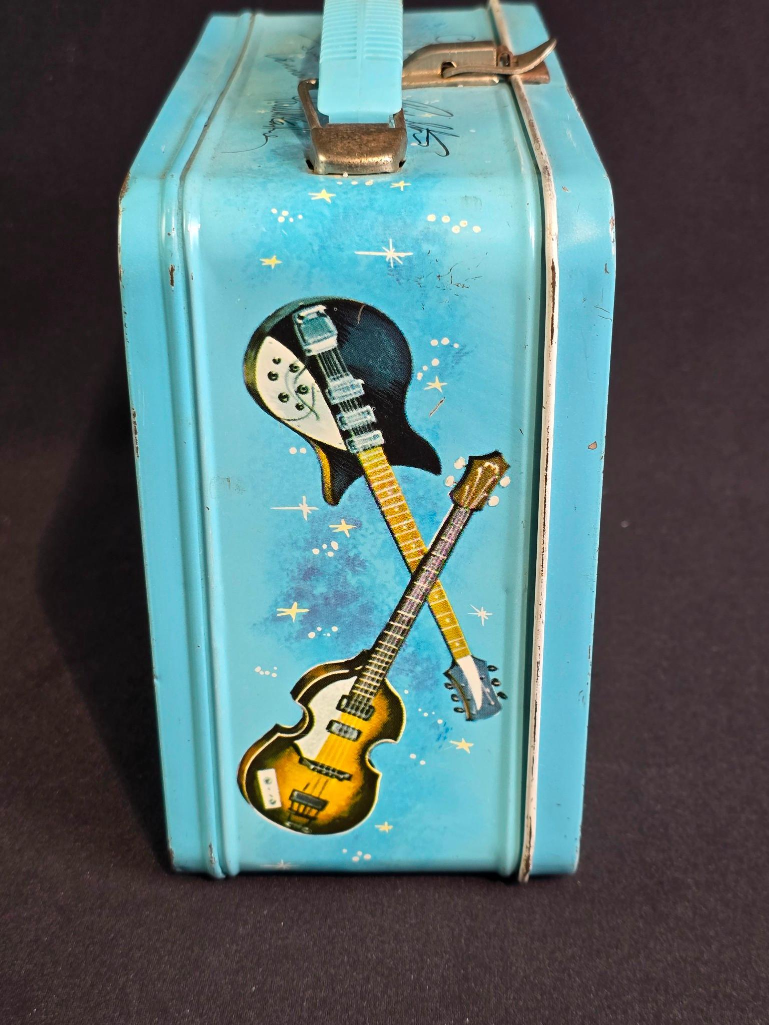 Lot 17 - 1965 The Beatles Lunchbox | Cordier Auctions