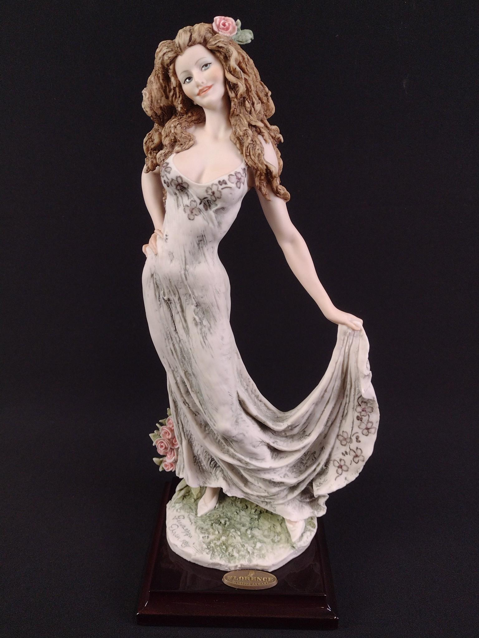 Lot 6 - Giuseppe Armani 1998 Florence Celebration Figurine
