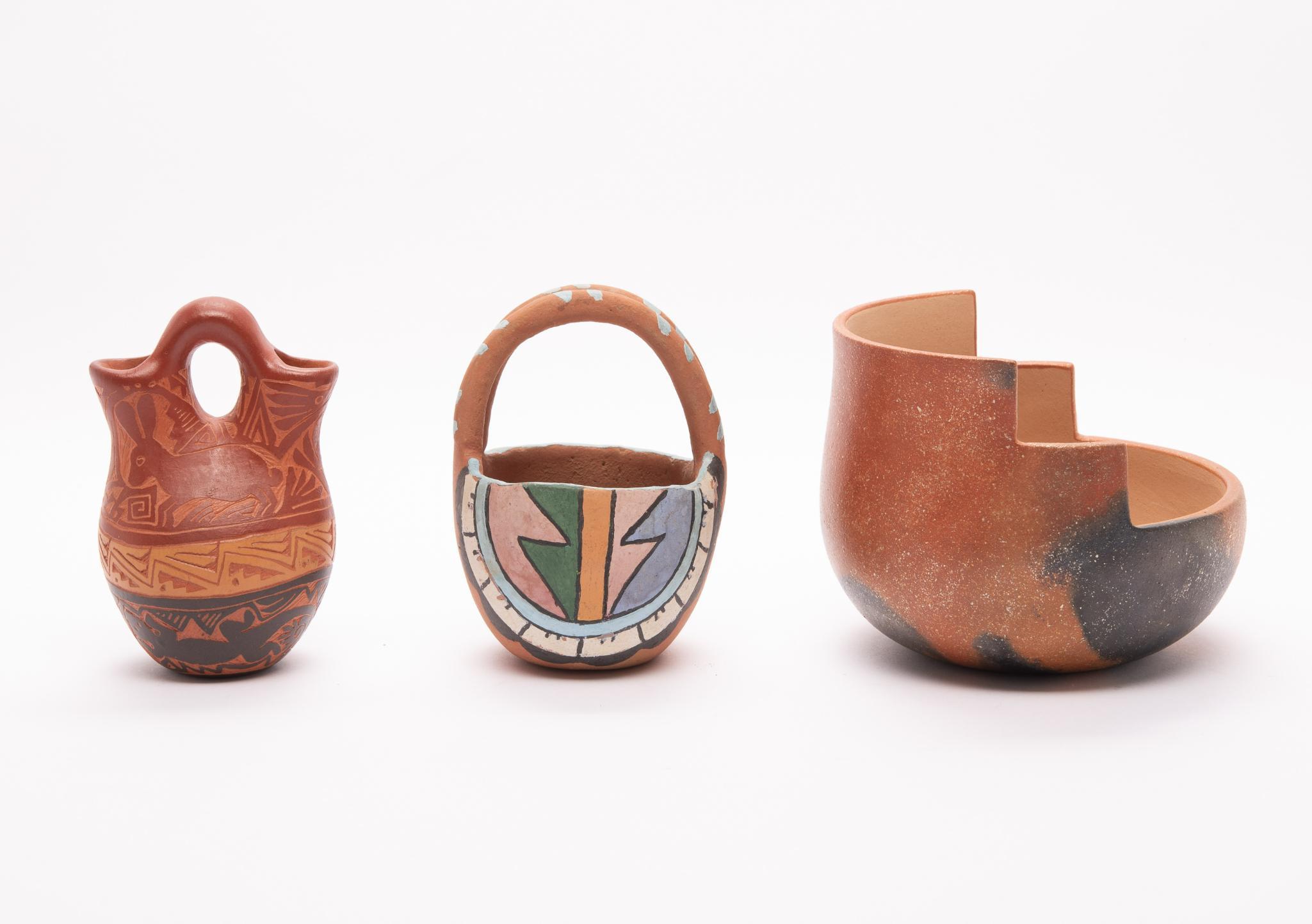 Lot 147 - 9 Modern & Vintage Native American Items Incl Pottery