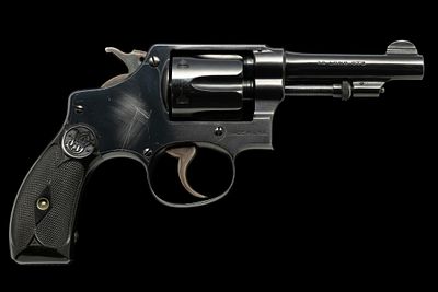 Smith & Wesson Hand Ejector, 3rd Model Revolver, Caliber .32 Long. Serial Number: 423288 Design: