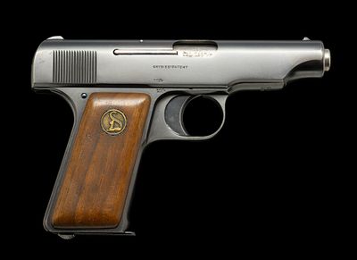 Ortgies' Patent Semi Auto Pistol, Caliber 7.65mm. Serial Number: 68614 Design: This Ortgies'