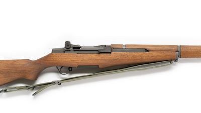 U.S. Rifle M1 Garand, Caliber .30-06. Serial Number: 2529742 Design: The receiver of this M1
