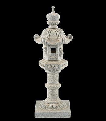Stone Japanese Garden Lantern. DESCRIPTION: Stone carved Japanese garden lantern. MEASUREMENT: