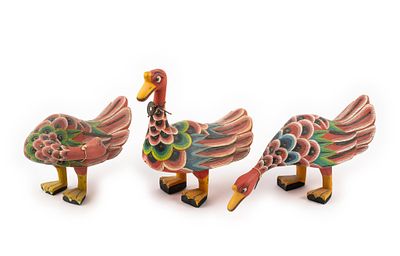 3 Carved & Handpainted Duck Figurines. DESCRIPTION: Indonesian folk art carved ducks. Includes