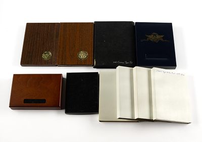 Silver Proof Sets Silver Morgan Dollars Type Set. A lot containing four 1776 - 1976 Bicentennial