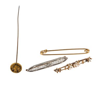 14K Gold Bar Pins and Hat Pin. Victorian 14k rose gold jewelry including two bar pins, 2" length 