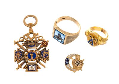 Antique 14K Gold Masonic Jewelry. Two rings, a pendant, and a pin. The pin and the larger ring 