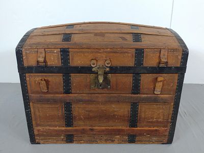 Antique Steamer Trunk. NOT ELIGIBLE FOR IN-HOUSE SHIPPING - See Terms for Shipping Options. 