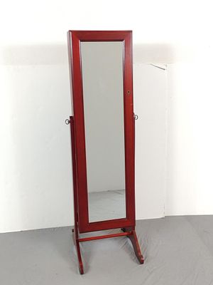 Lori Greiner Dressing Mirror w/ Jewelry Chest. NOT ELIGIBLE FOR IN-HOUSE SHIPPING: See Terms for 