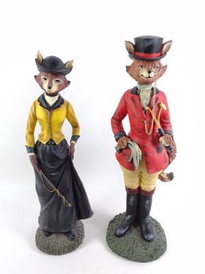 2 Winterthur Anthropomorphic Fox Statues. Male and female. Normal signs of wear and tear 